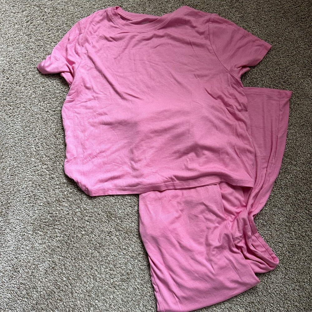 Nuuds bubblegum pink pajamas small